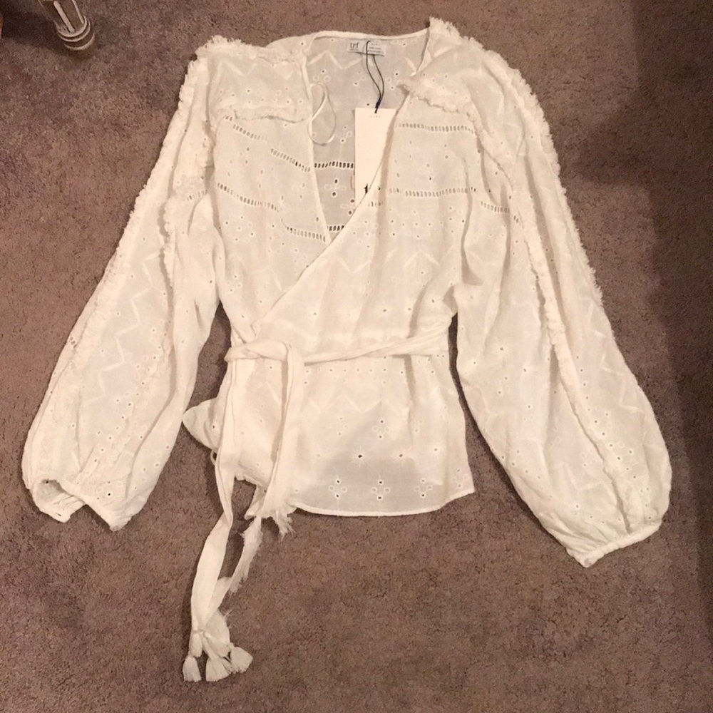 NEVER WORN White Blouse